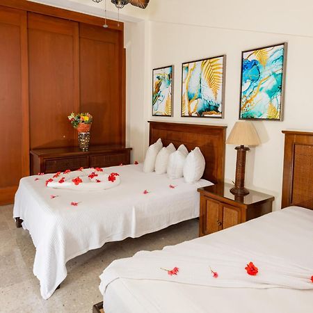 2 Story Oceanfront Penthouses On Cancun Beach! Esterno foto