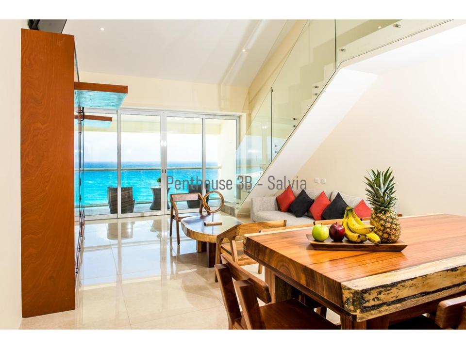 2 Story Oceanfront Penthouses On Cancun Beach! Esterno foto