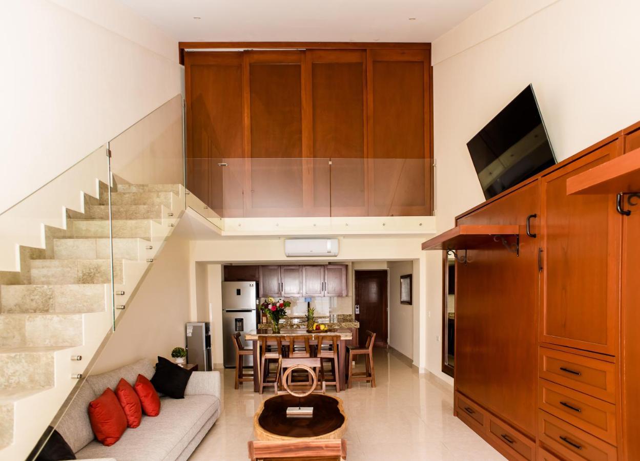 2 Story Oceanfront Penthouses On Cancun Beach! Esterno foto