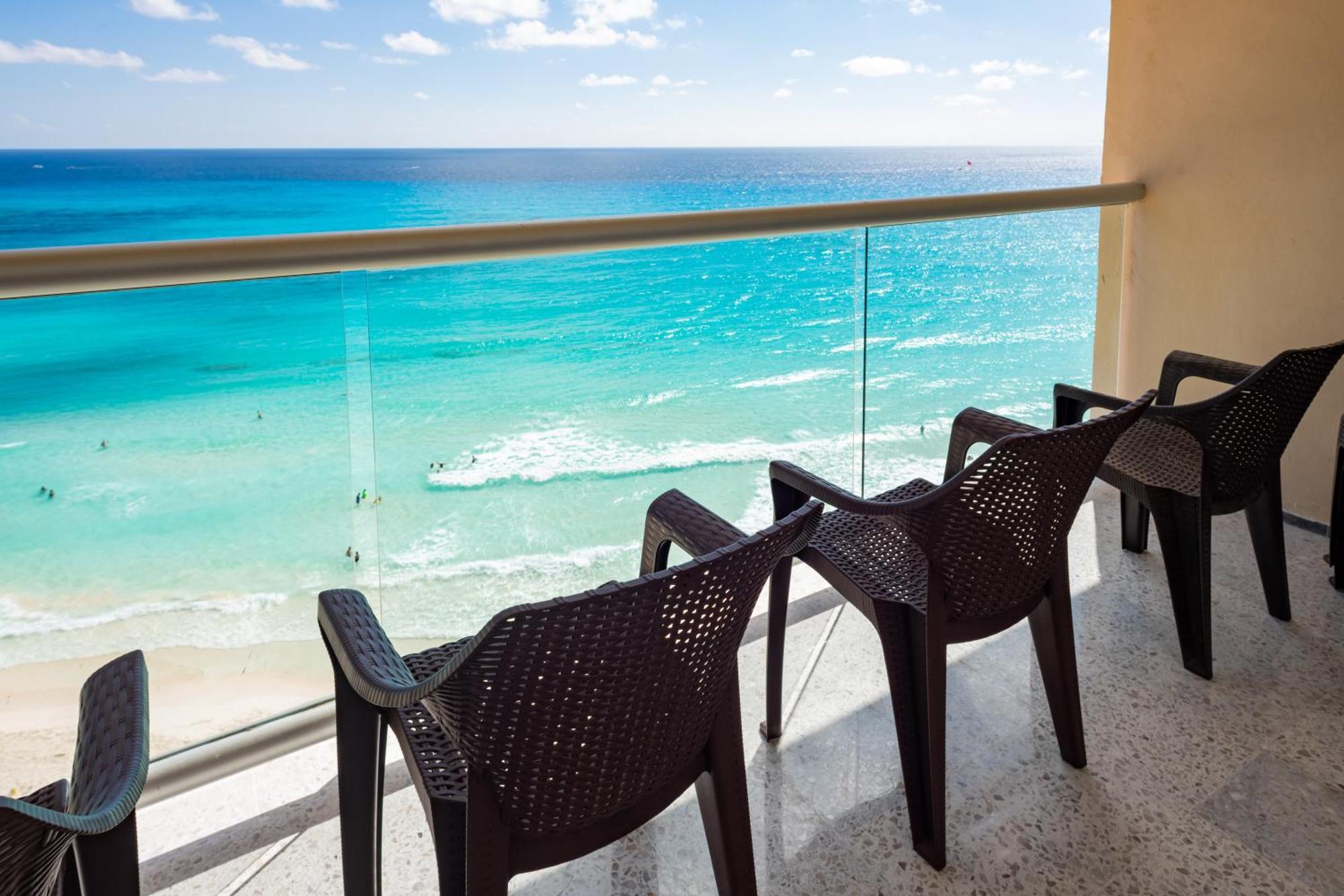 2 Story Oceanfront Penthouses On Cancun Beach! Esterno foto