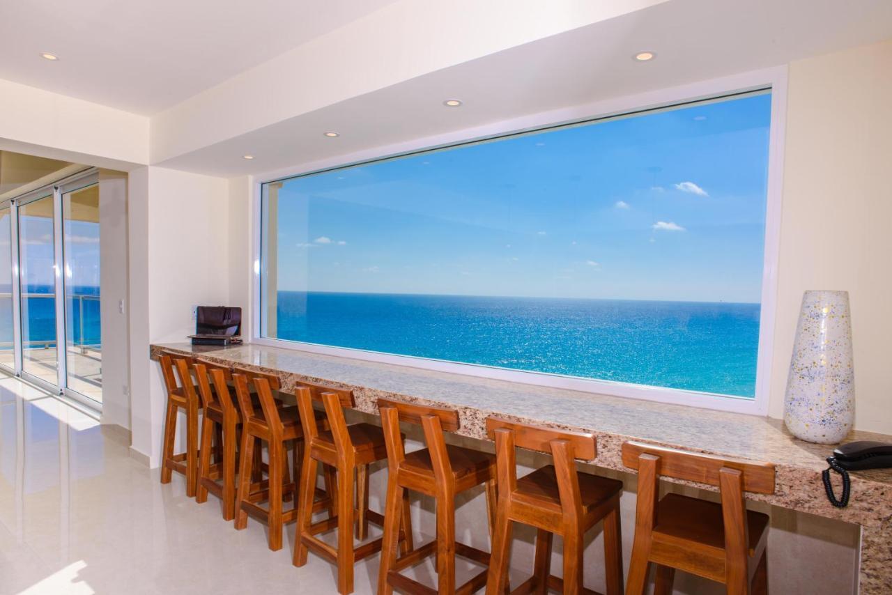 2 Story Oceanfront Penthouses On Cancun Beach! Esterno foto