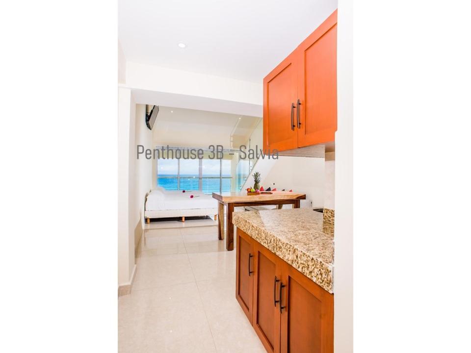 2 Story Oceanfront Penthouses On Cancun Beach! Esterno foto